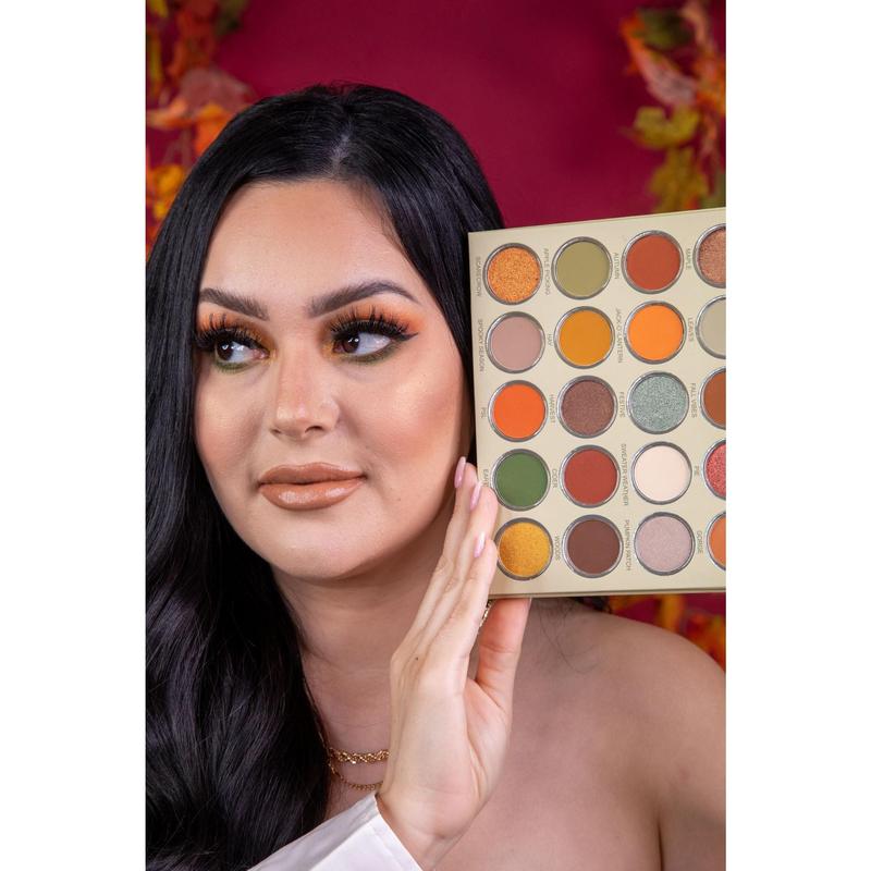 Lurella Cosmetics Pick of the Patch 20 Shade Fall Eyeshadow Palette