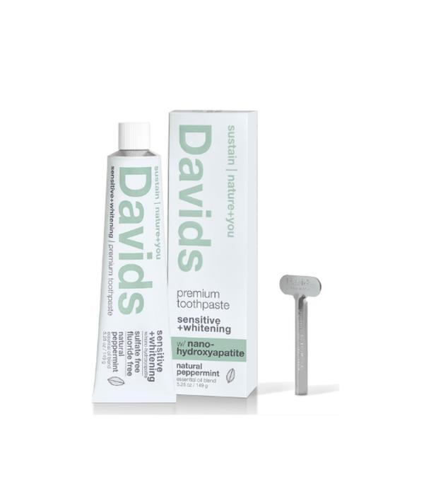 Davids Fluoride Free Nano Hydroxyapatite Toothpaste for Remineralizing Enamel & Sensitive Relief, Antiplaque, SLS Free, Peppermint, 5.25oz whitens teeth