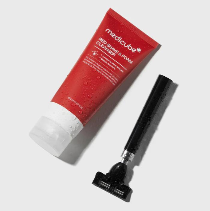 [Medicube Official] Red Shave & Foam Cleanser