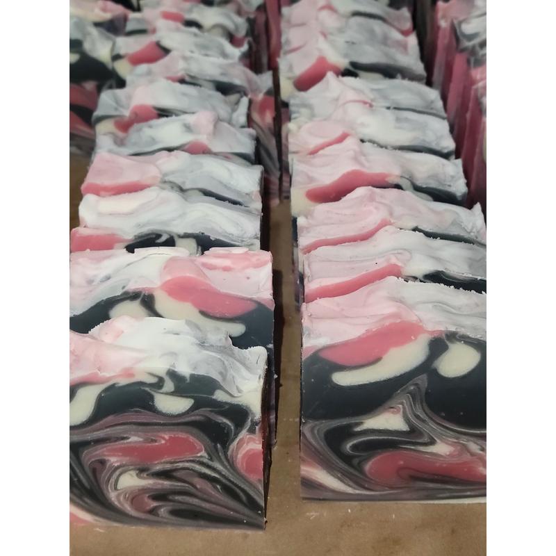 Black Raspberry Vanilla Handmade Goat Milk Soap - Moisturizing & Paraben-Free for Sensitive Skin