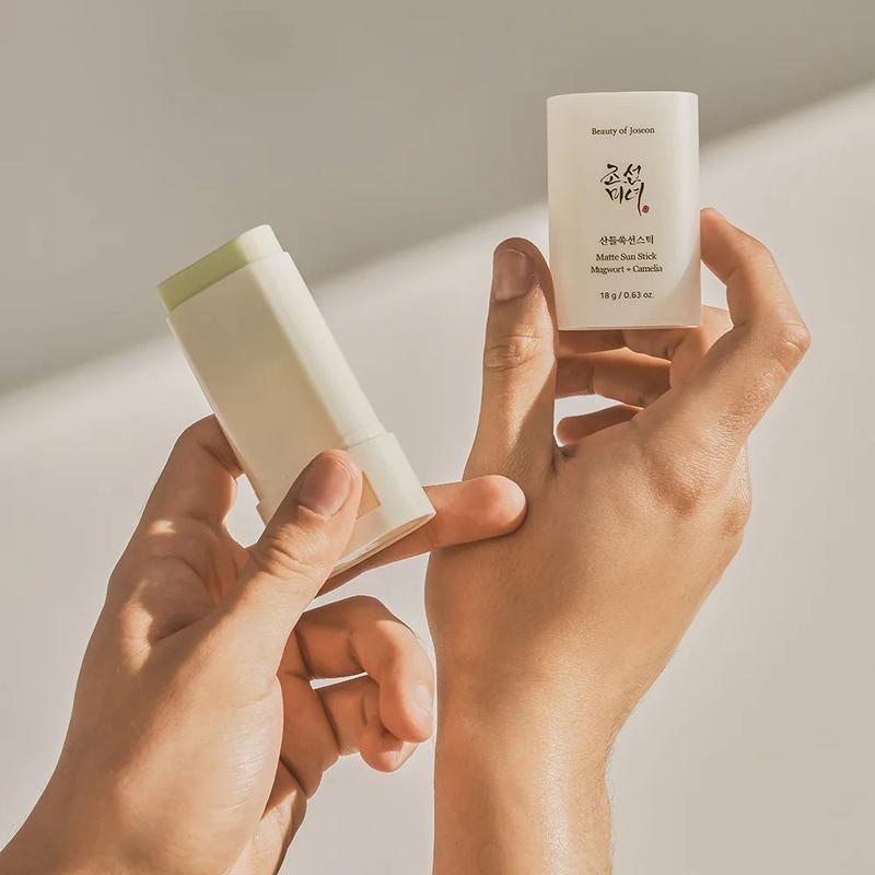 Beauty of Joseon - Matte Sun Stick: Mugwort +Camelia SPF50 PA++++ (18g) Facial SkincareSunscreen