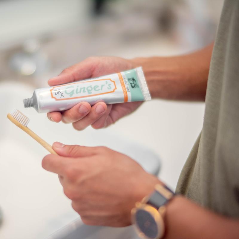 Dr Ginger's Coconut Oil Pulling Toothpaste with White Charcoal - Travel