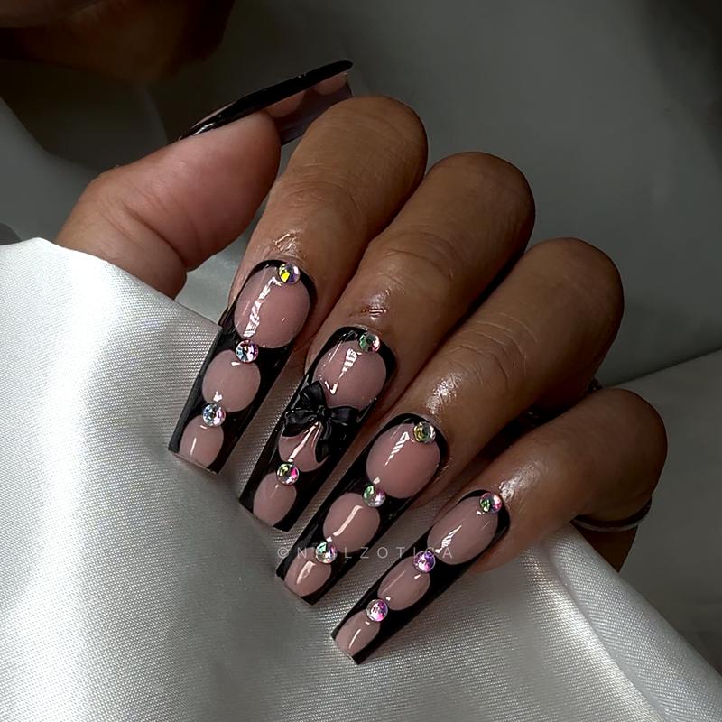 Lacy Luxe - Handmade Luxury Press On Nails